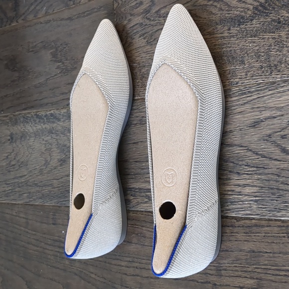 Rothy’s NWT Pointed Flats, Gray, Size 8 - Picture 2 of 4